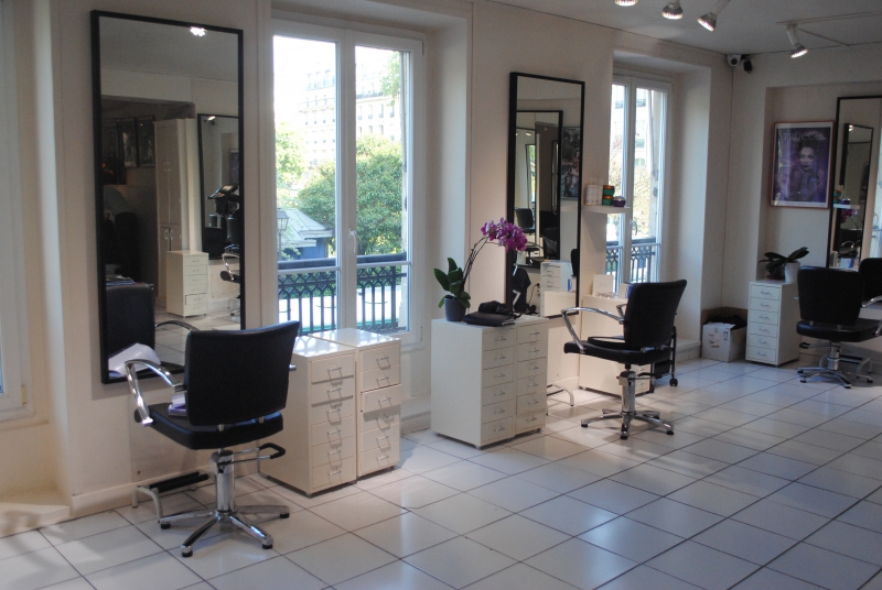 coiffure-SOSPEL-min_floor-home-office-property-living-room-room-781228-pxhere.com